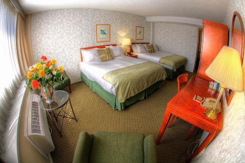 Compass Point Inn - Съри Стая снимка